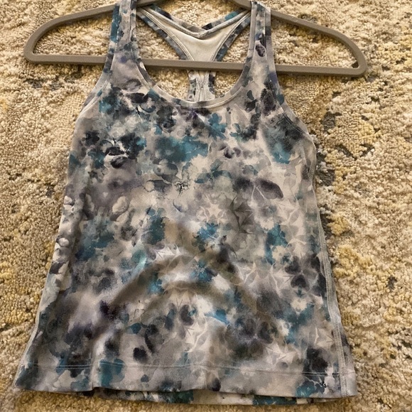 lulu lemon spotted blue tank tight fit - Picture 2 of 4